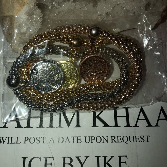 Glam Stretchy Bracelets. $15 Per Set… - Picture 7 of 16